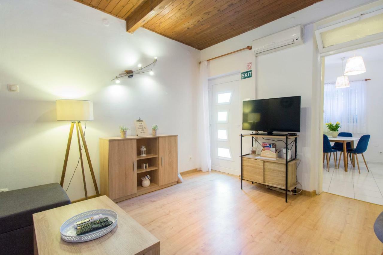 Apartment'S Dalmatia Sibenik Bagian luar foto
