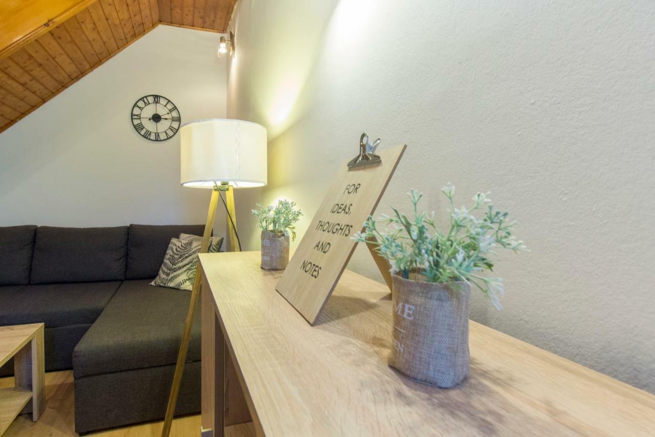Apartment'S Dalmatia Sibenik Bagian luar foto